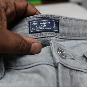Abercrombie & Fitch Gray Harper Super Skinny Jeans